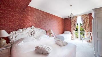 Quarto luxo, vista para o jardim | Roupas de cama premium, frigobar (abastecido com itens grátis)