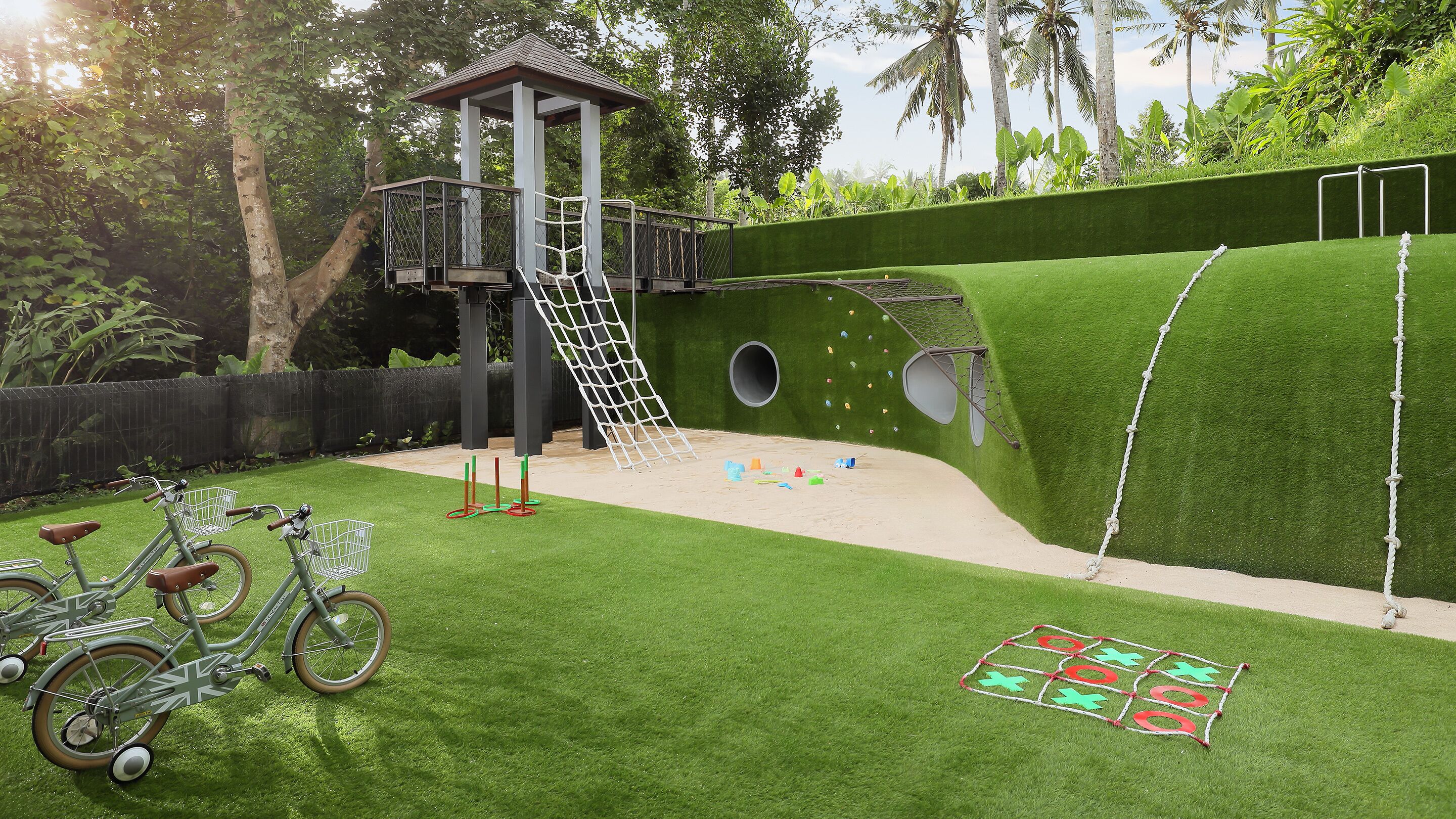 Children's play area - outdoor