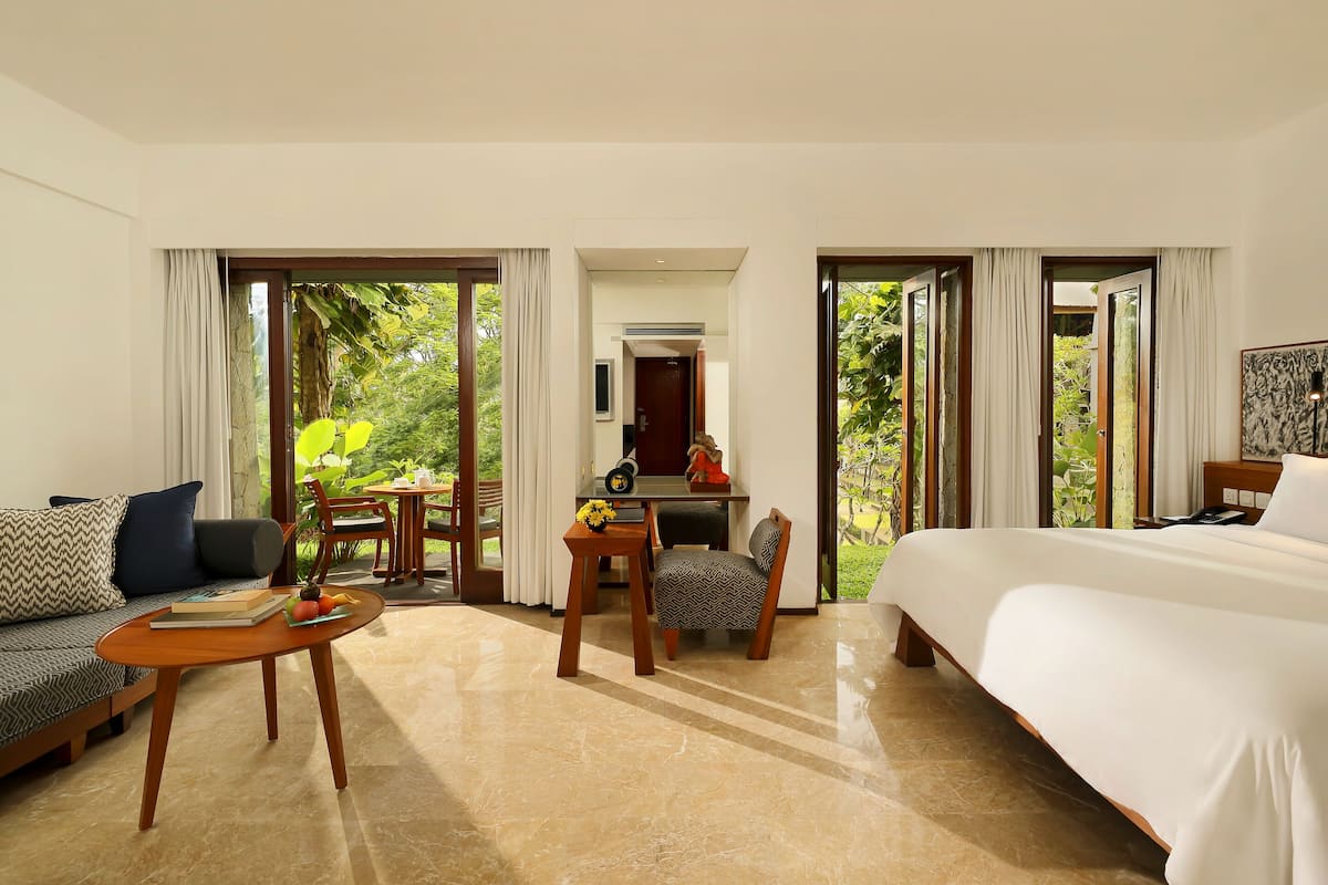 Premium bedding, minibar, in-room safe, individually decorated