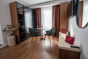 Premium bedding, minibar, in-room safe, desk