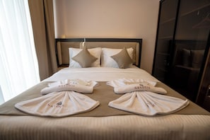 Standard Double Room, City View - Navoris Hotel (Istanbul)