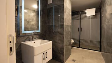 Comfort Room | Bathroom