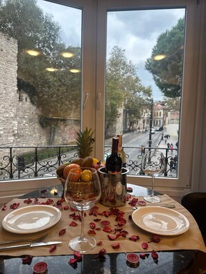 Literie de qualité supérieure, minibar, coffres-forts dans les chambres