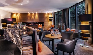 Lobby sitting area - Fletcher Berghotel Astenkrone - Winterberg (Winterberg)