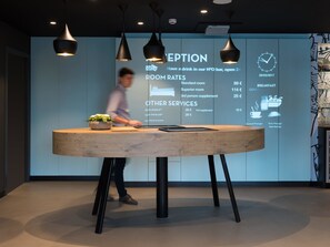 Check-in/check-out kiosk