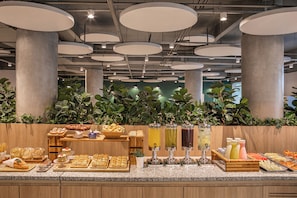 Tägliches inbegriffenes Frühstücksbuffet