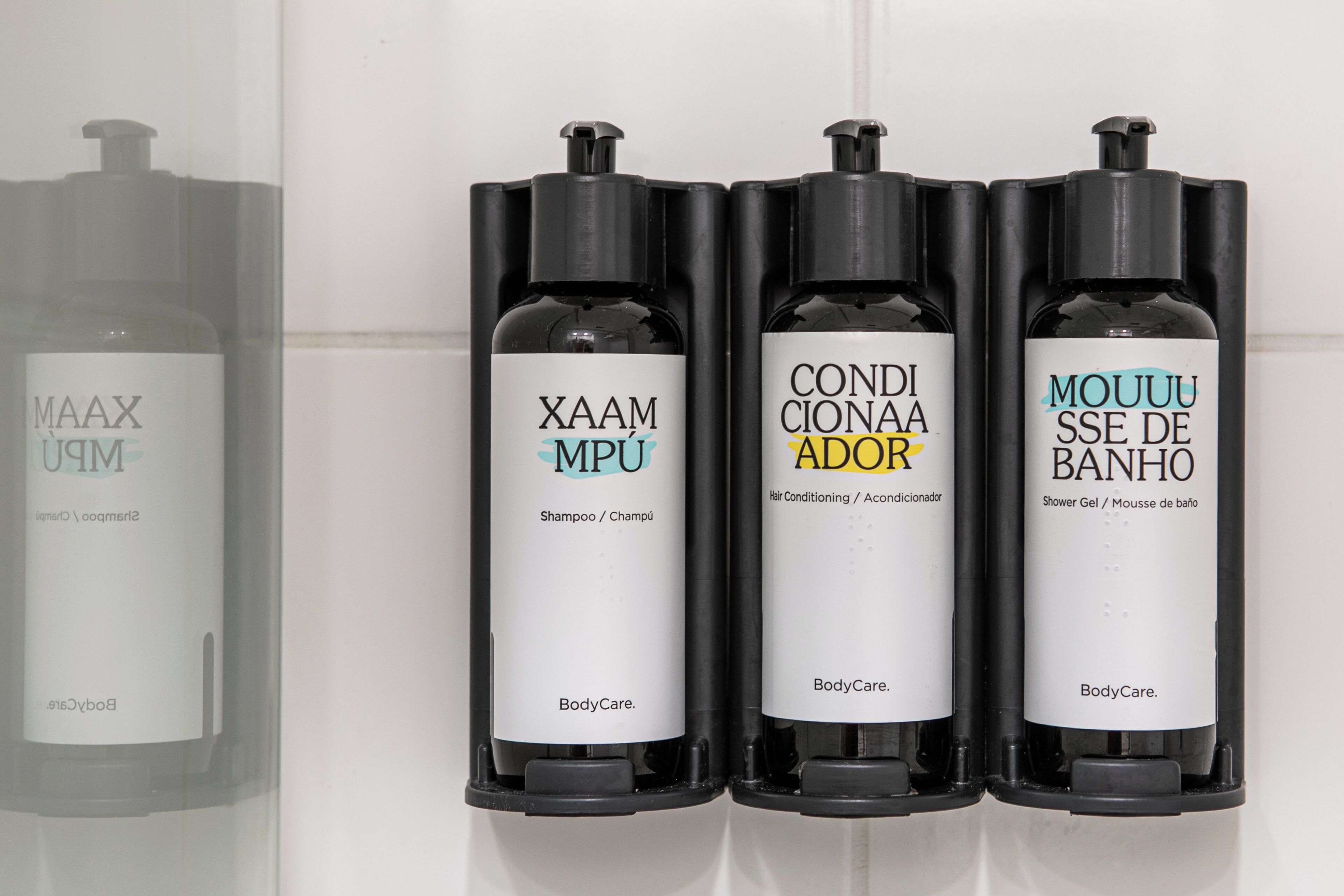 shower, rainfall showerhead, free toiletries, hair dryer