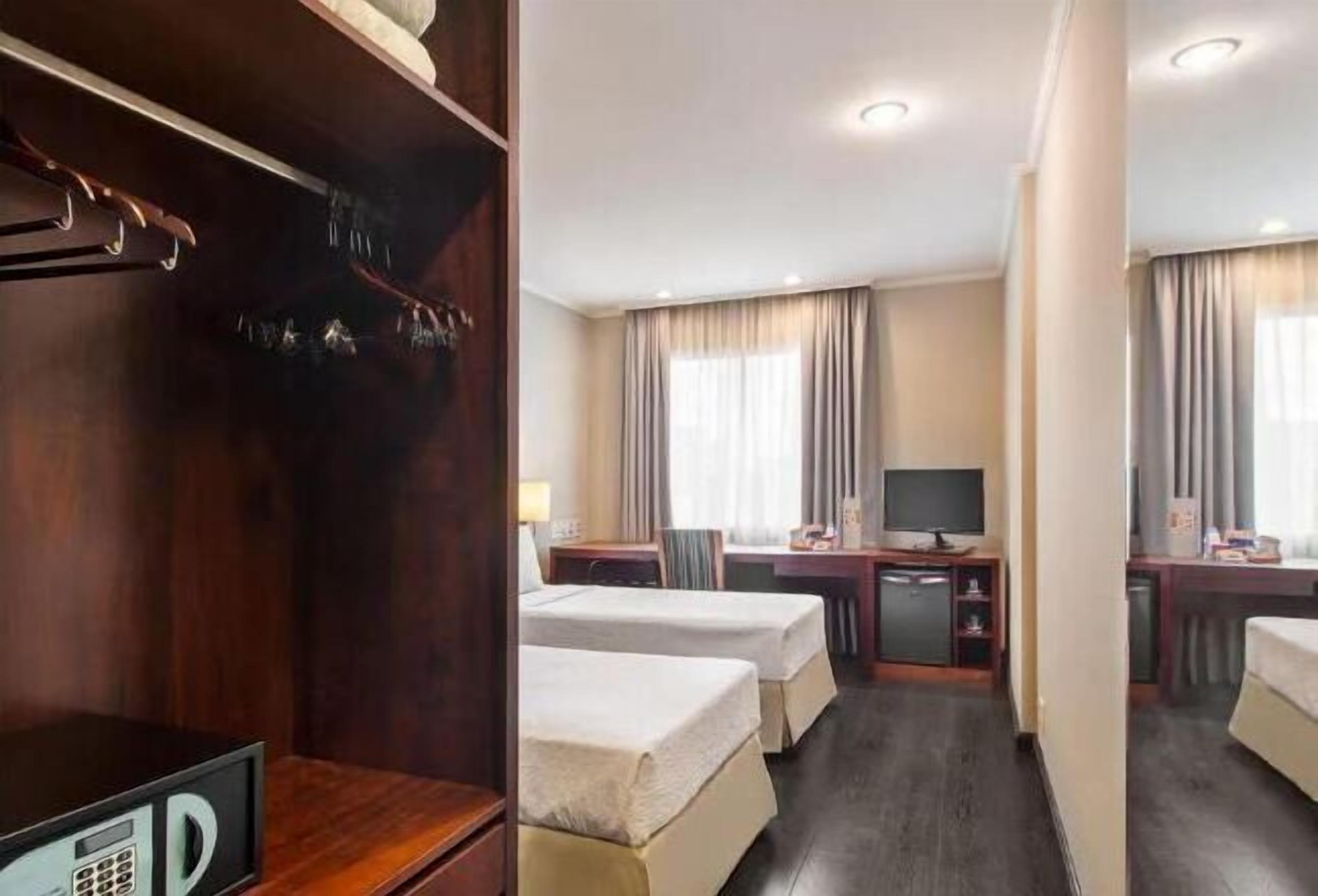 In-room safe, desk, laptop workspace, blackout curtains