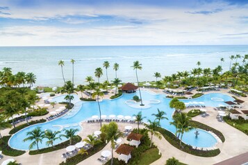 3 outdoor pools, open 7:00 AM to 10:00 PM, sun loungers