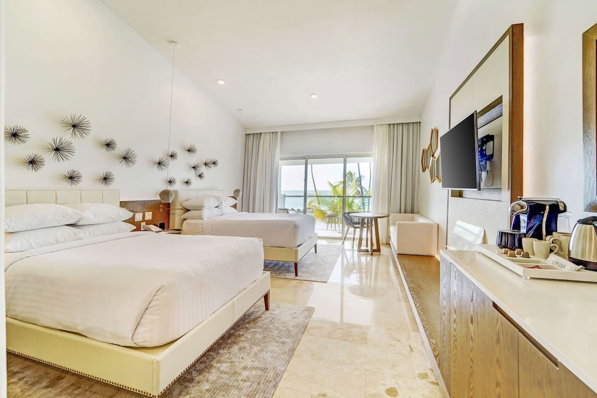 Premium bedding, pillowtop beds, in-room safe, blackout drapes