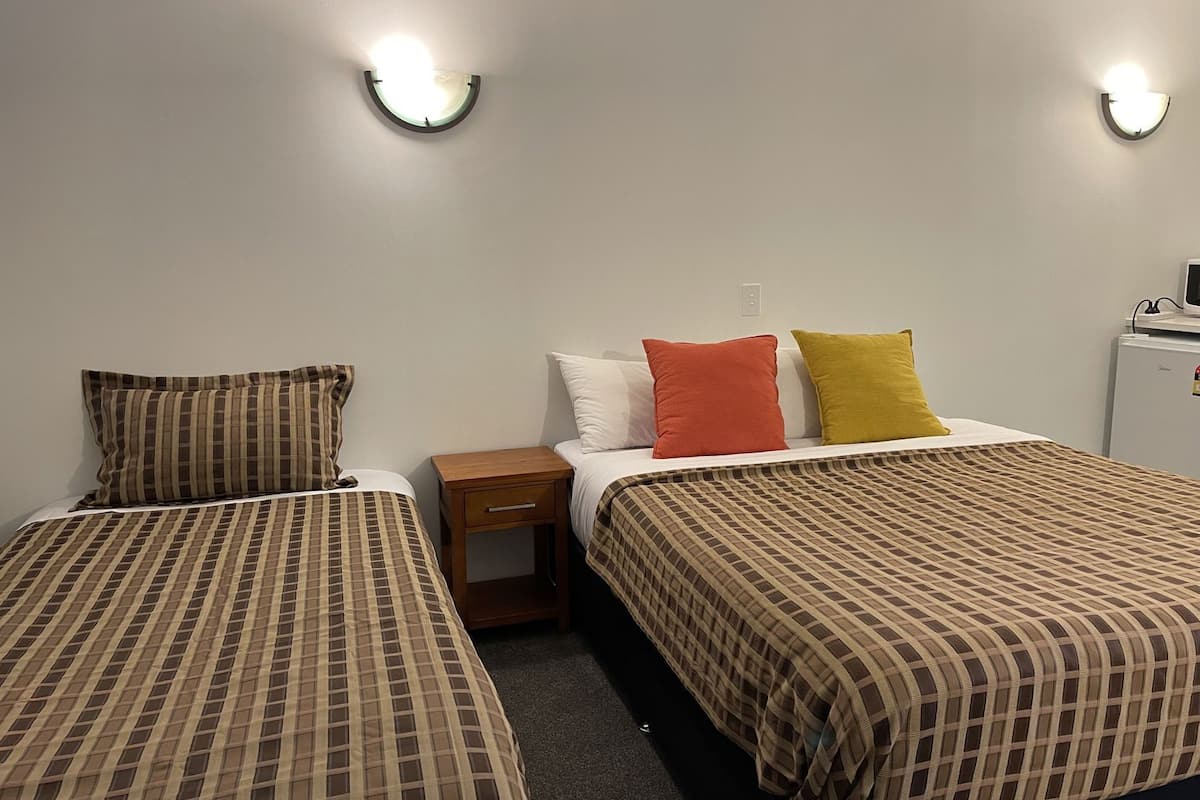 In-room safe, individually decorated, individually furnished, desk