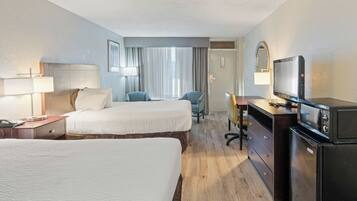 Zimmersafe, Bügeleisen/Bügelbrett, kostenloses WLAN, Bettwäsche