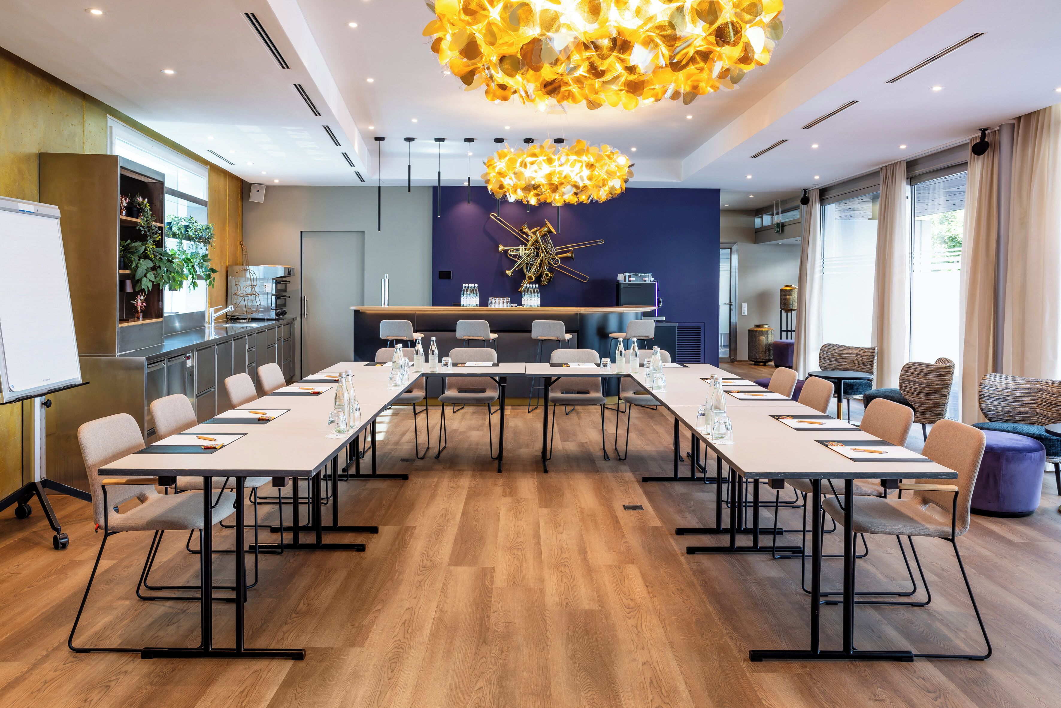 Meeting facility
