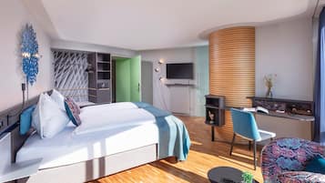 Minibar, in-room safe, desk, blackout curtains