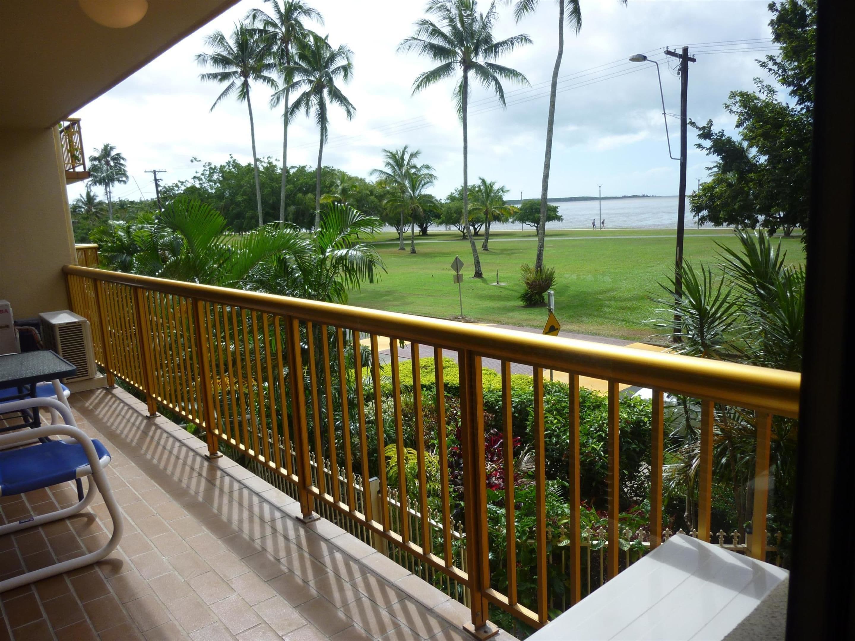 Coral Towers — image 25