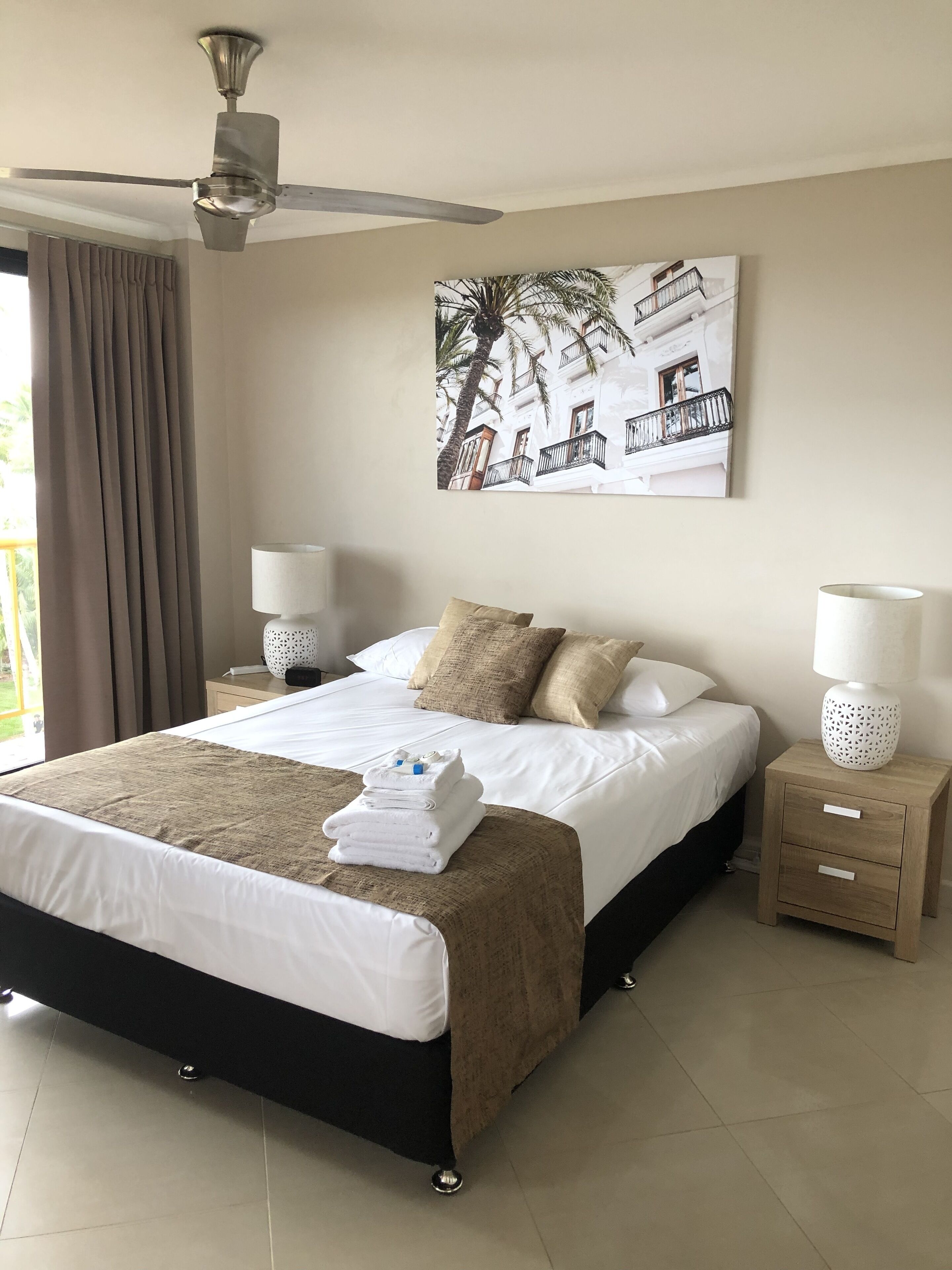 2 Bedroom Deluxe Oceanview Apartment | Premium bedding, individually decorated, individually furnished