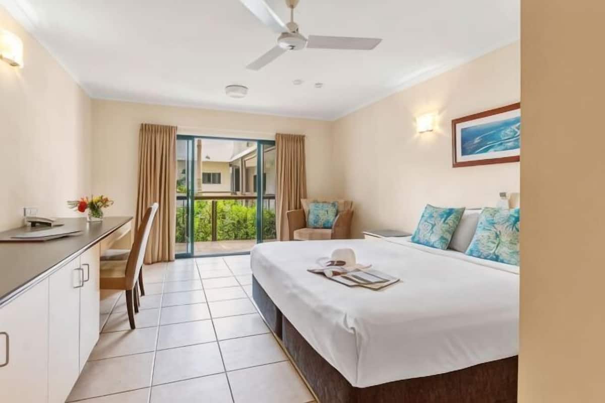 Desk, iron/ironing board, cribs/infant beds, free WiFi
