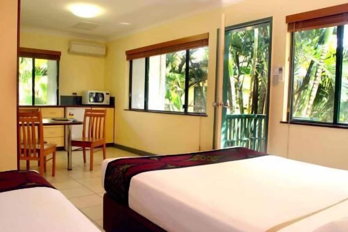 Desk, iron/ironing board, cots/infant beds, free WiFi