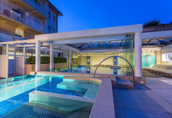 Indoor pool, outdoor pool, pool loungers