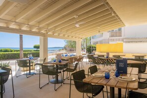 Breakfast and dinner served  - Cabot Cap de Mar Spa (Son Servera)