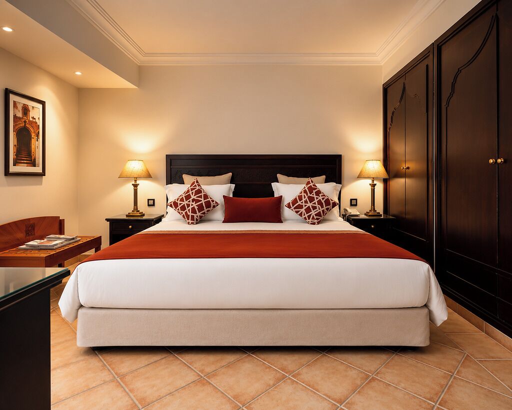 Suite junior | Ropa de cama de alta calidad, minibar, escritorio