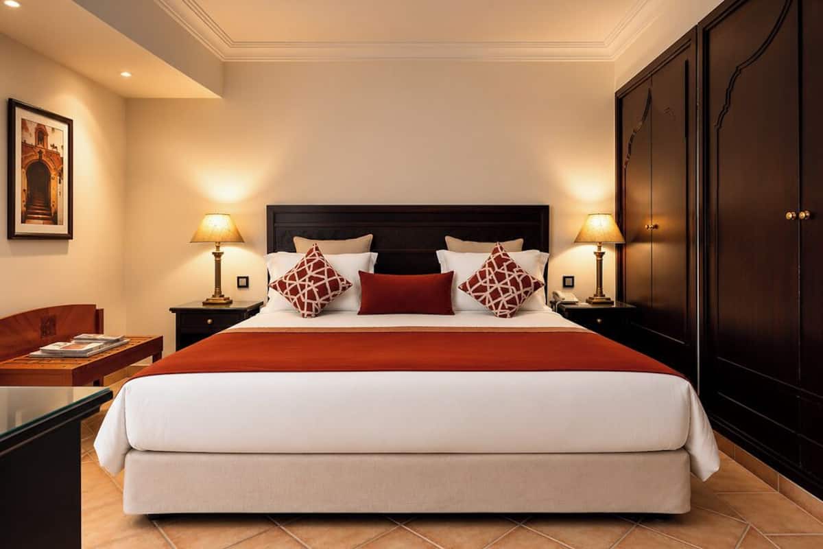 Junior Suite | Premium bedding, minibar, desk, soundproofing