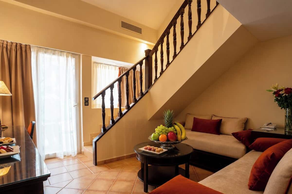 Duplex | Premium bedding, minibar, desk, soundproofing