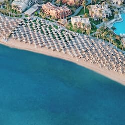 Private beach, sun-loungers, beach umbrellas, beach towels