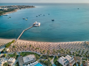 Private beach, sun loungers, beach umbrellas, beach towels