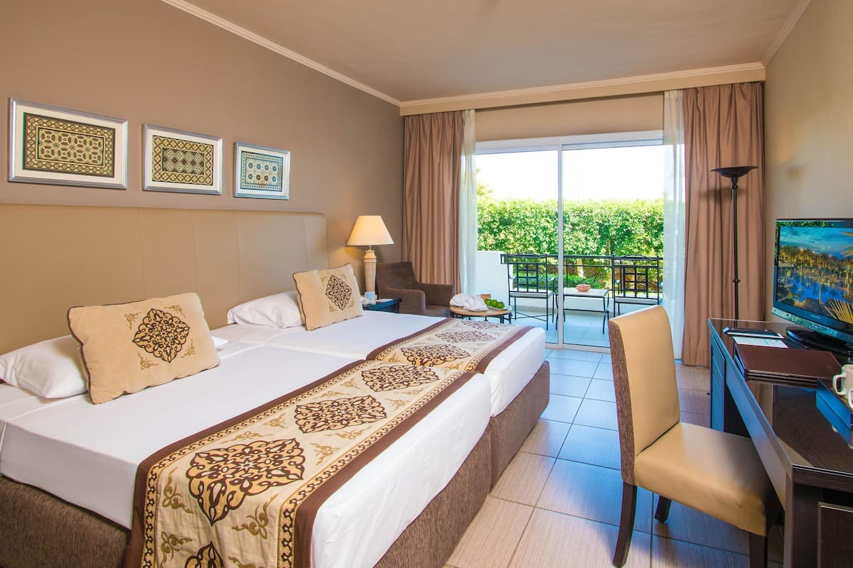 Superior Room, Garden View (or Pool View, Queen or Twin Beds) | In-room safe, bed sheets