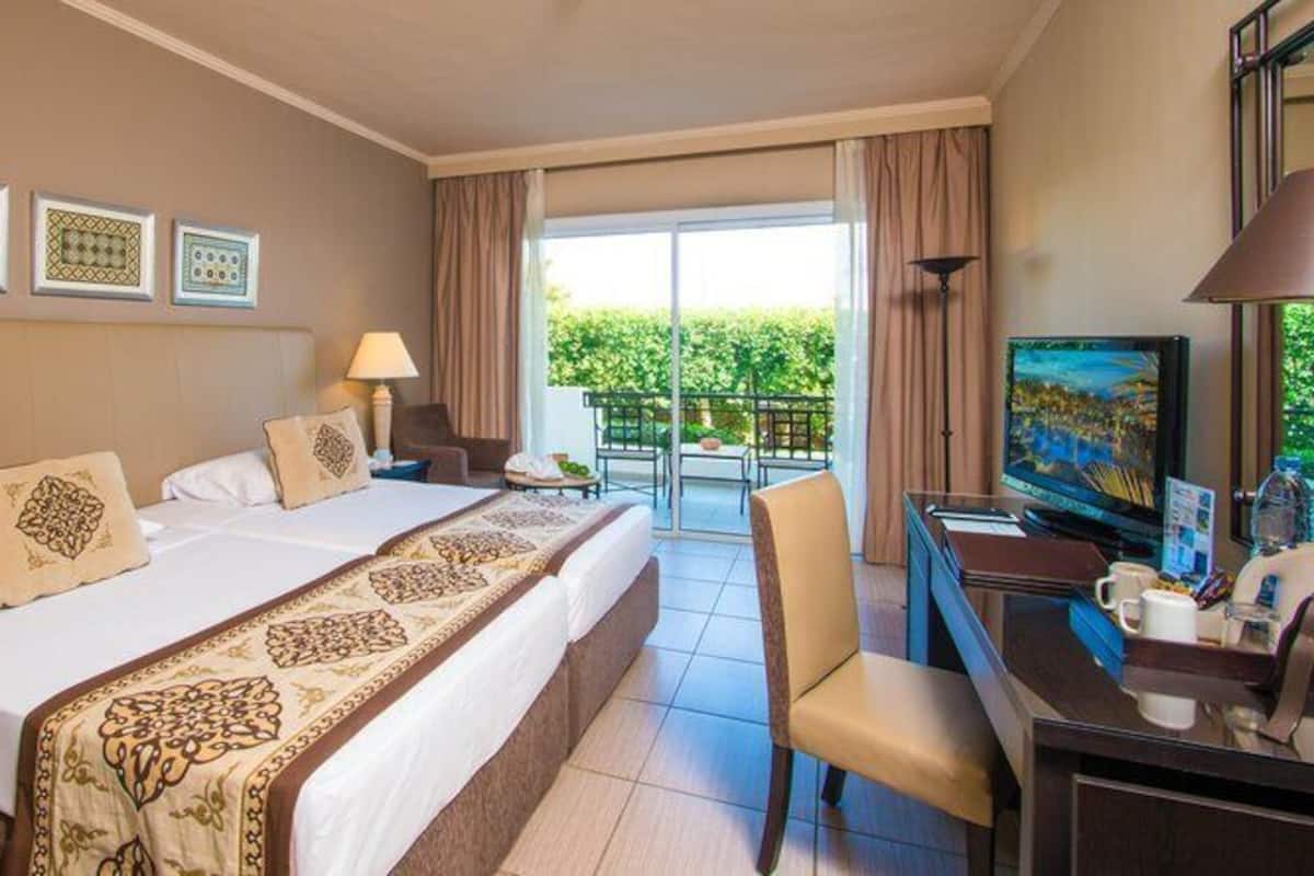 Superior Room, Garden View (or Pool View, Queen or Twin Beds)