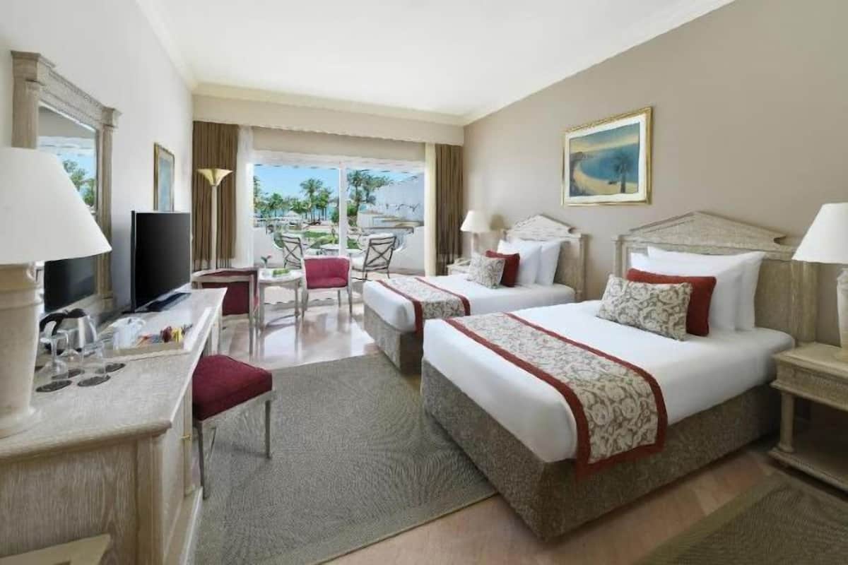 Minibar, in-room safe, blackout curtains, soundproofing