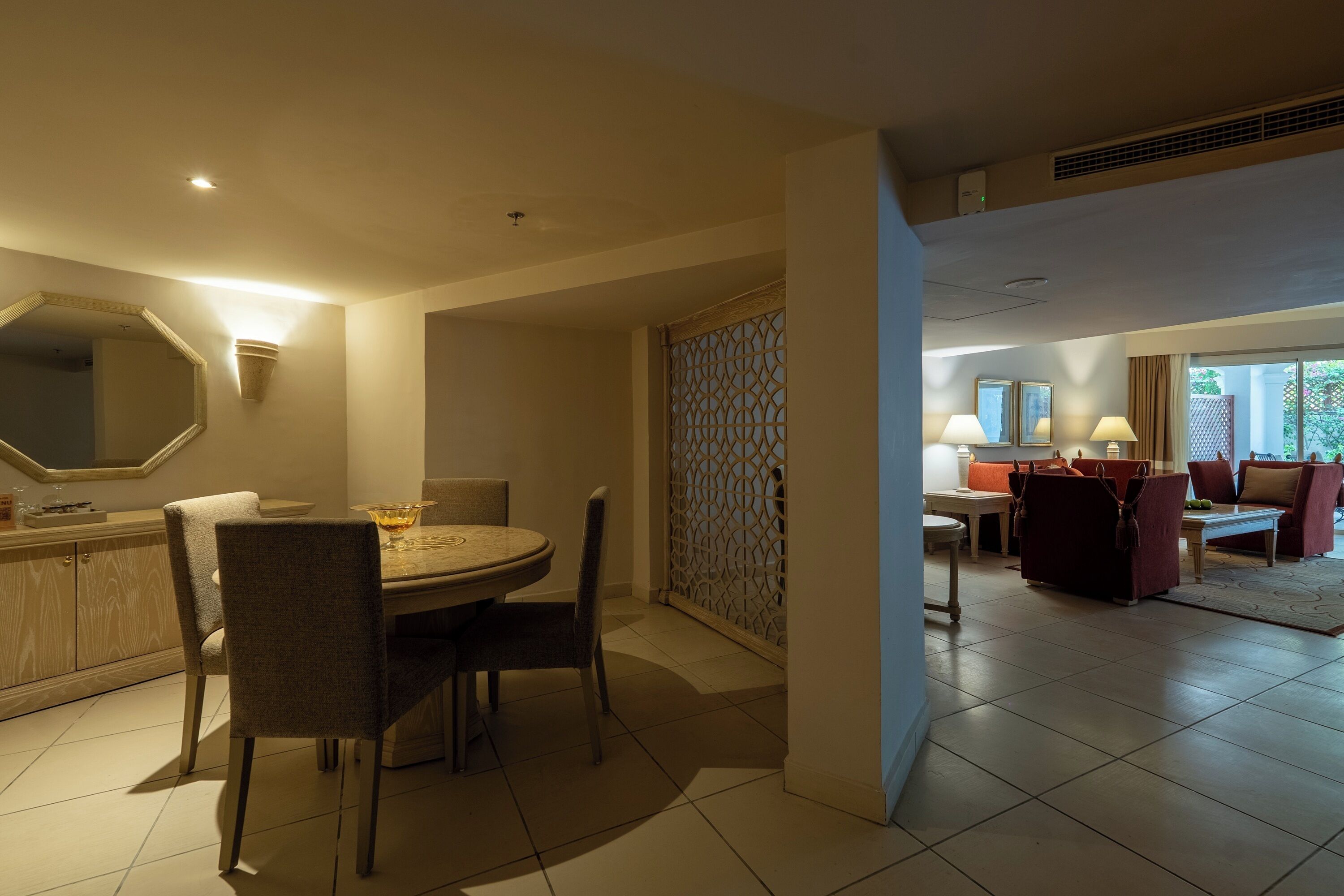 Photo - JAZ Elite Palace – Adults Friendly 16 Years Plus