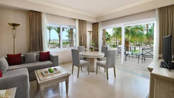 Minibar, coffres-forts dans les chambres, rideaux occultants