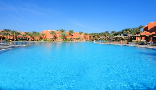 JAZ Makadi Oasis Resort - All inclusive