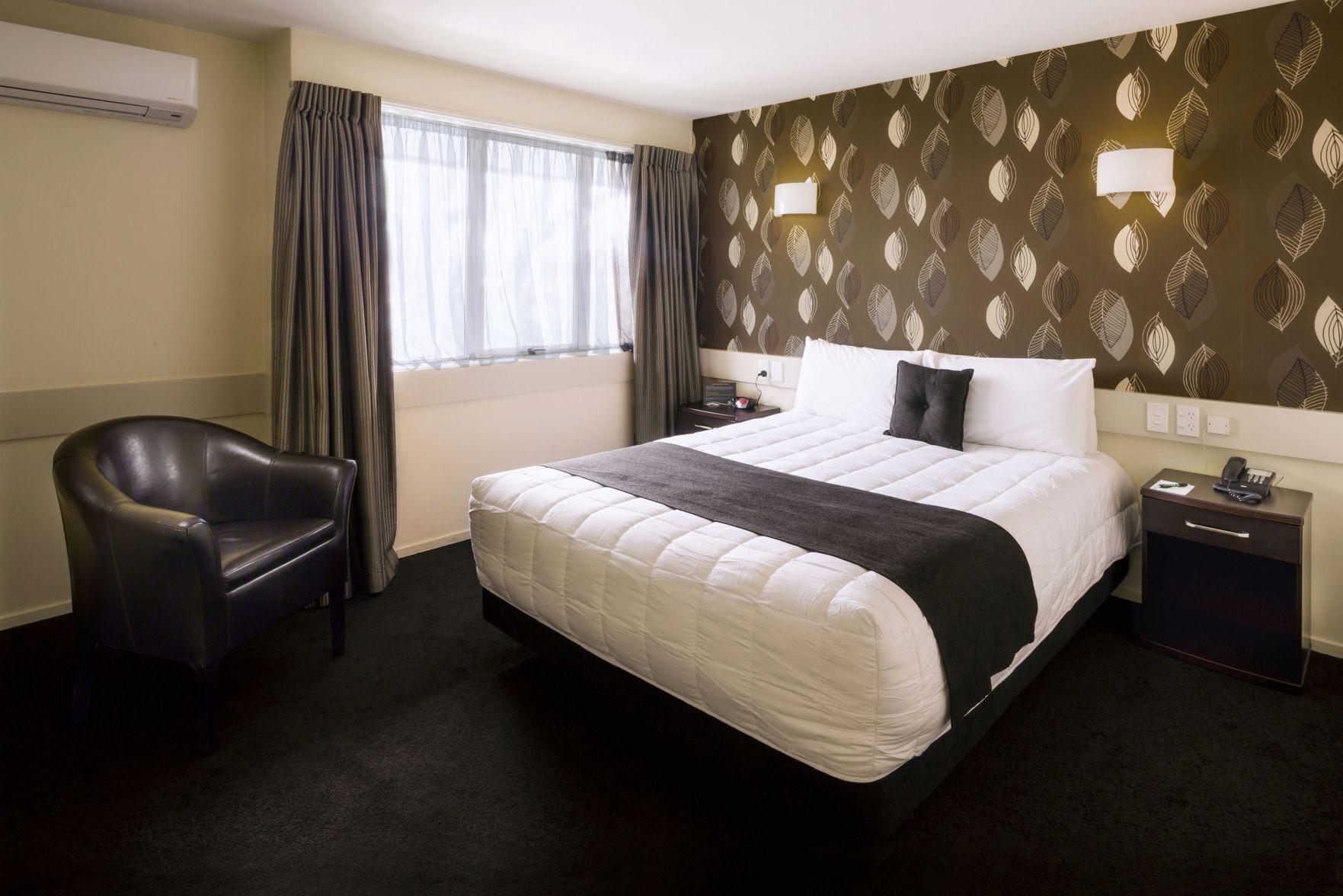 Minibar, in-room safe, desk, blackout curtains