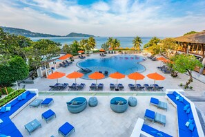 2 outdoor pools, open 8:00 AM to 7:00 PM, pool umbrellas, sun loungers