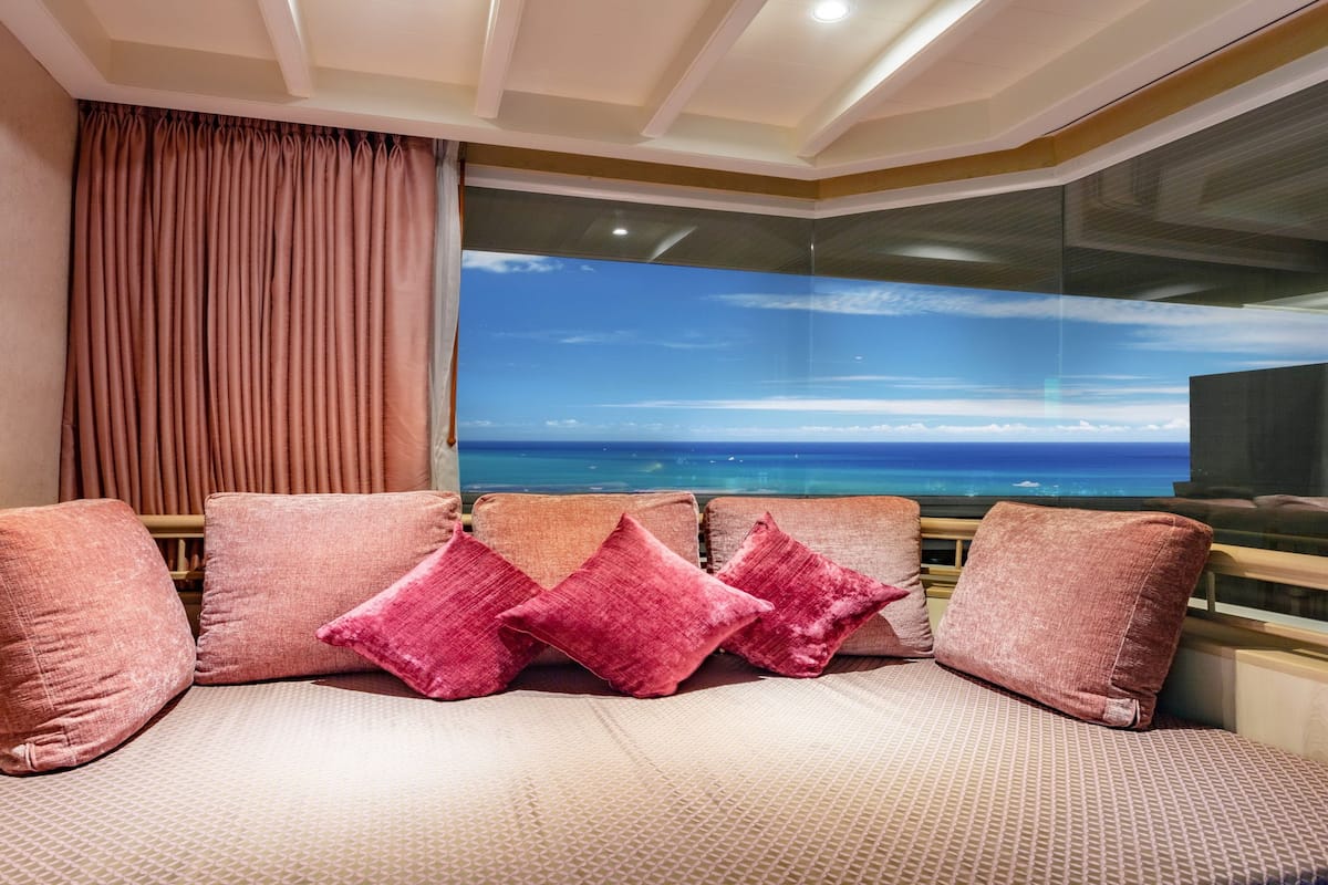 luxury suite, jetted tub, ocean view (diamond jacuzzi suite) | view from room