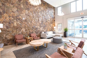 Lobby lounge
