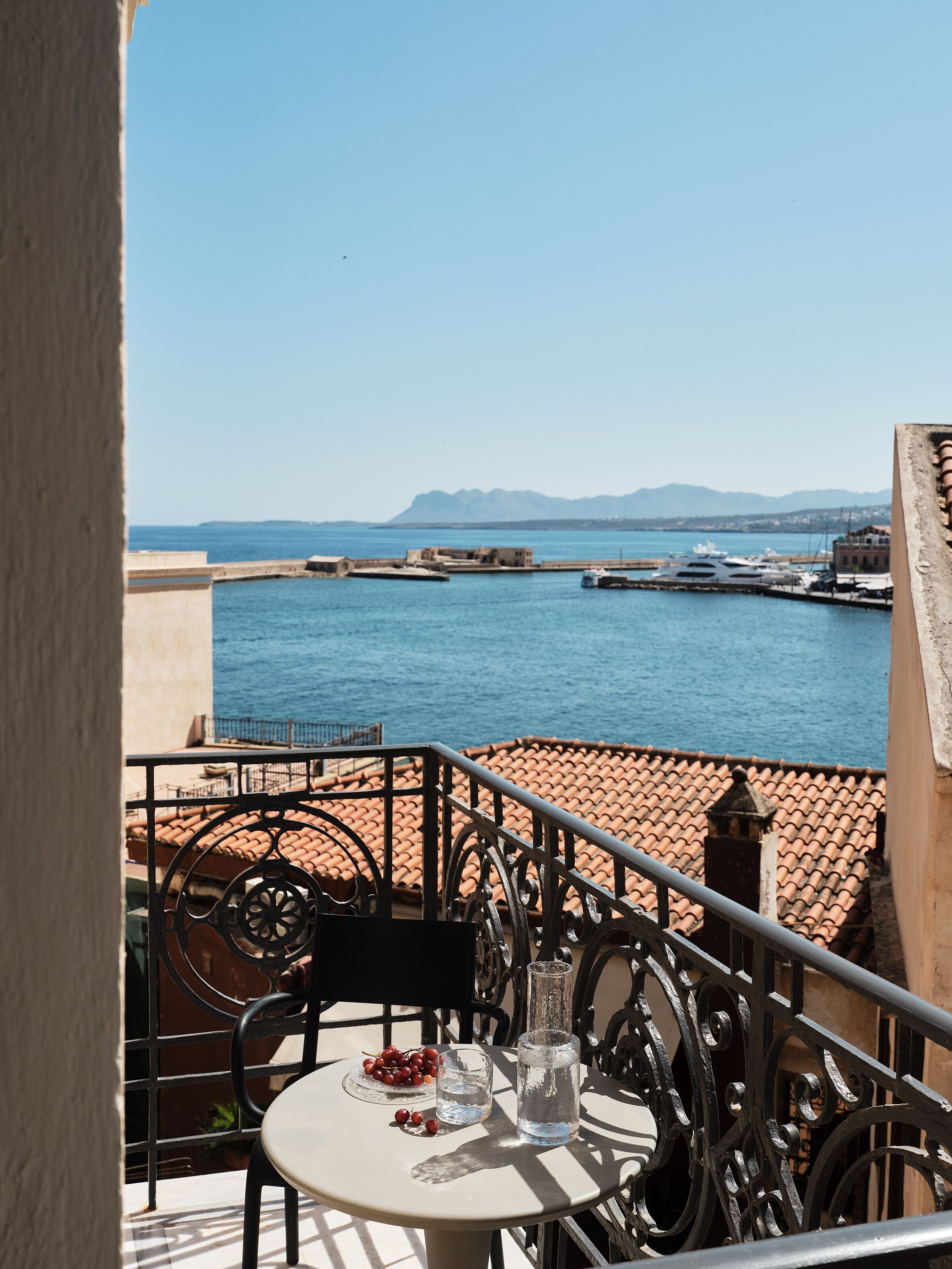 deluxe suite, 1 bedroom (double) | terrace/patio