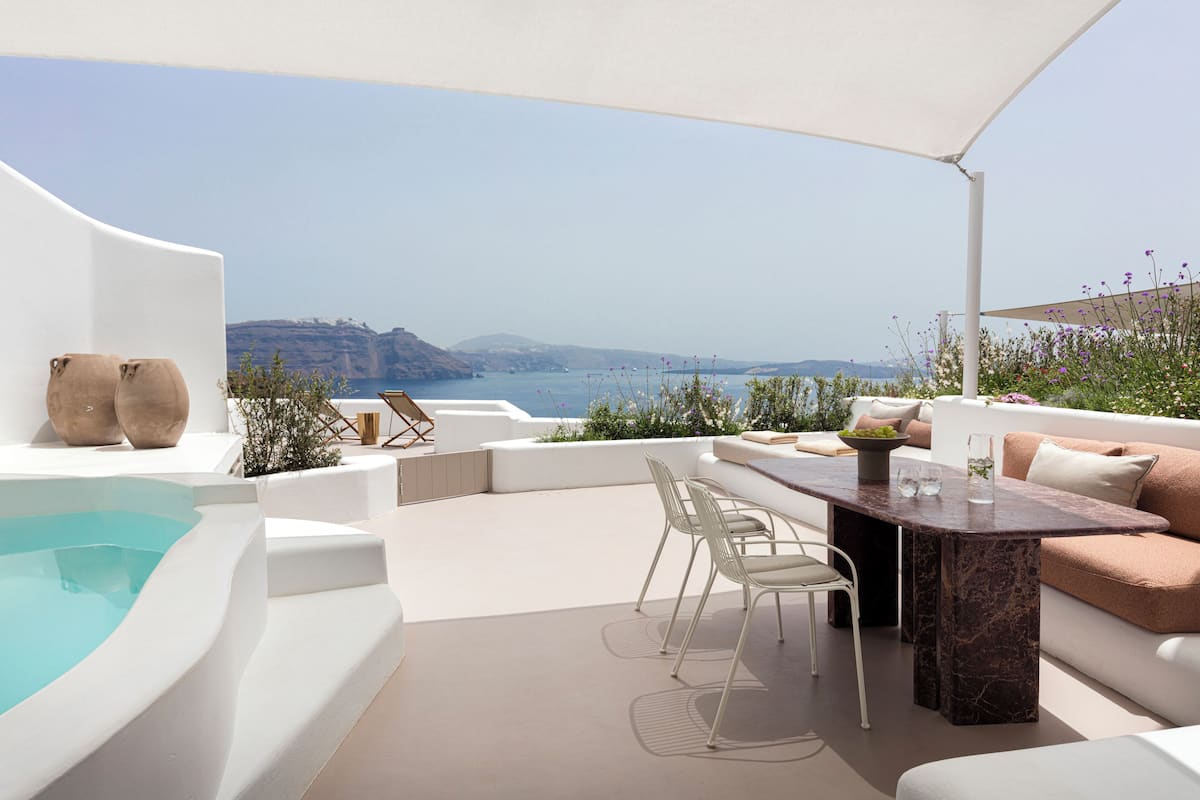 Grand Two Bedroom Suite | Terrace/patio