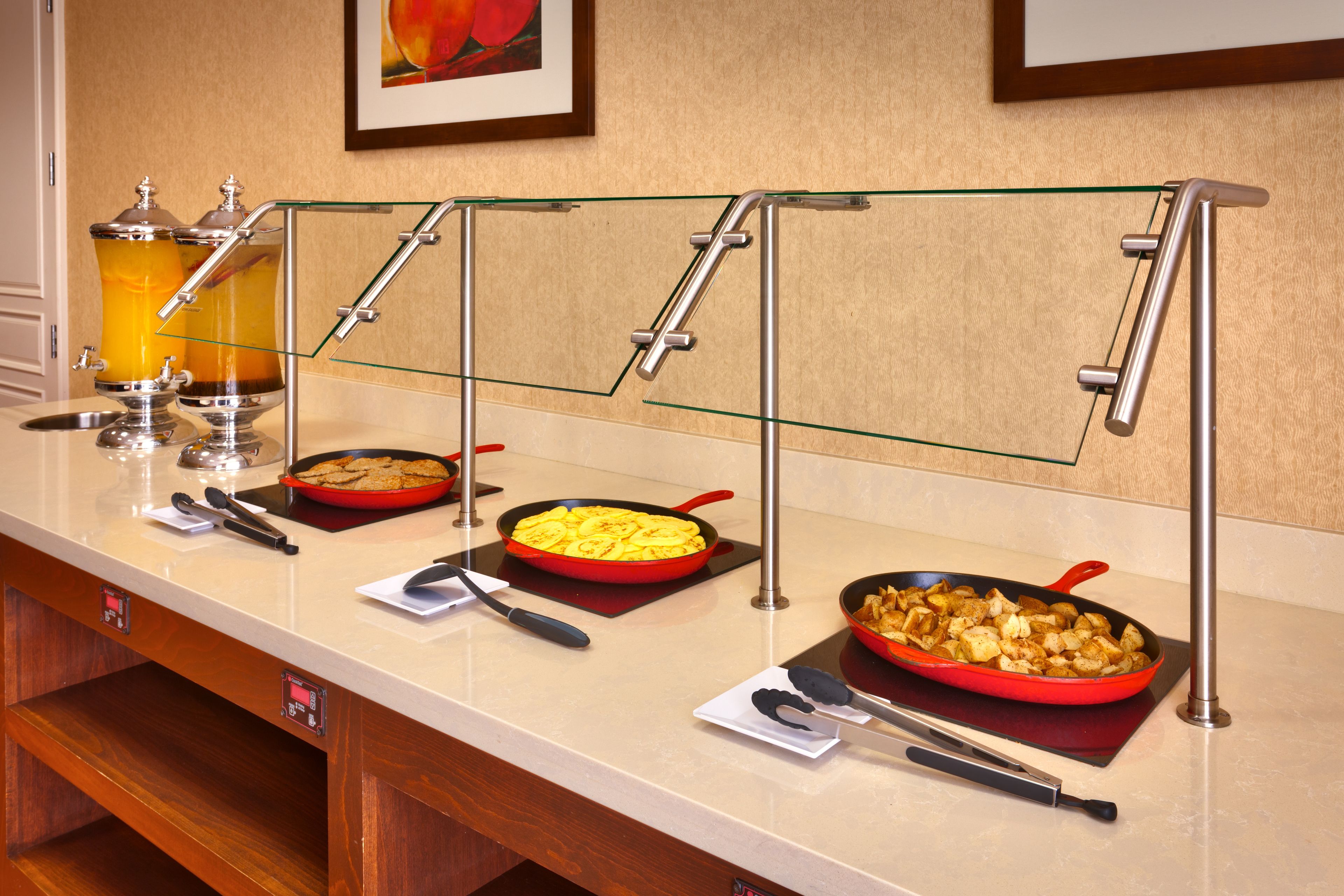 Photo - Cortona Inn and Suites Anaheim Resort