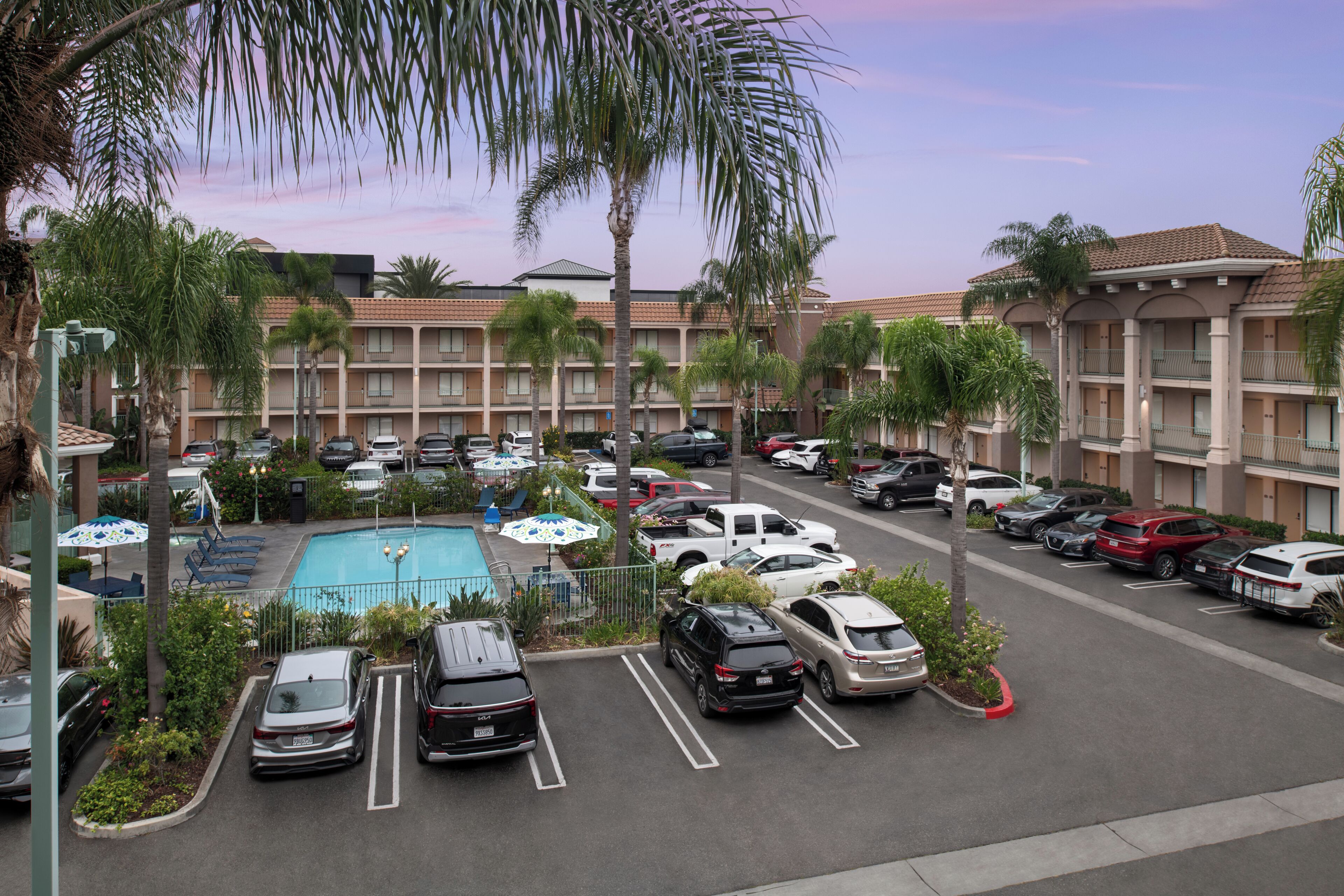 Photo - Cortona Inn & Suites Anaheim Resort