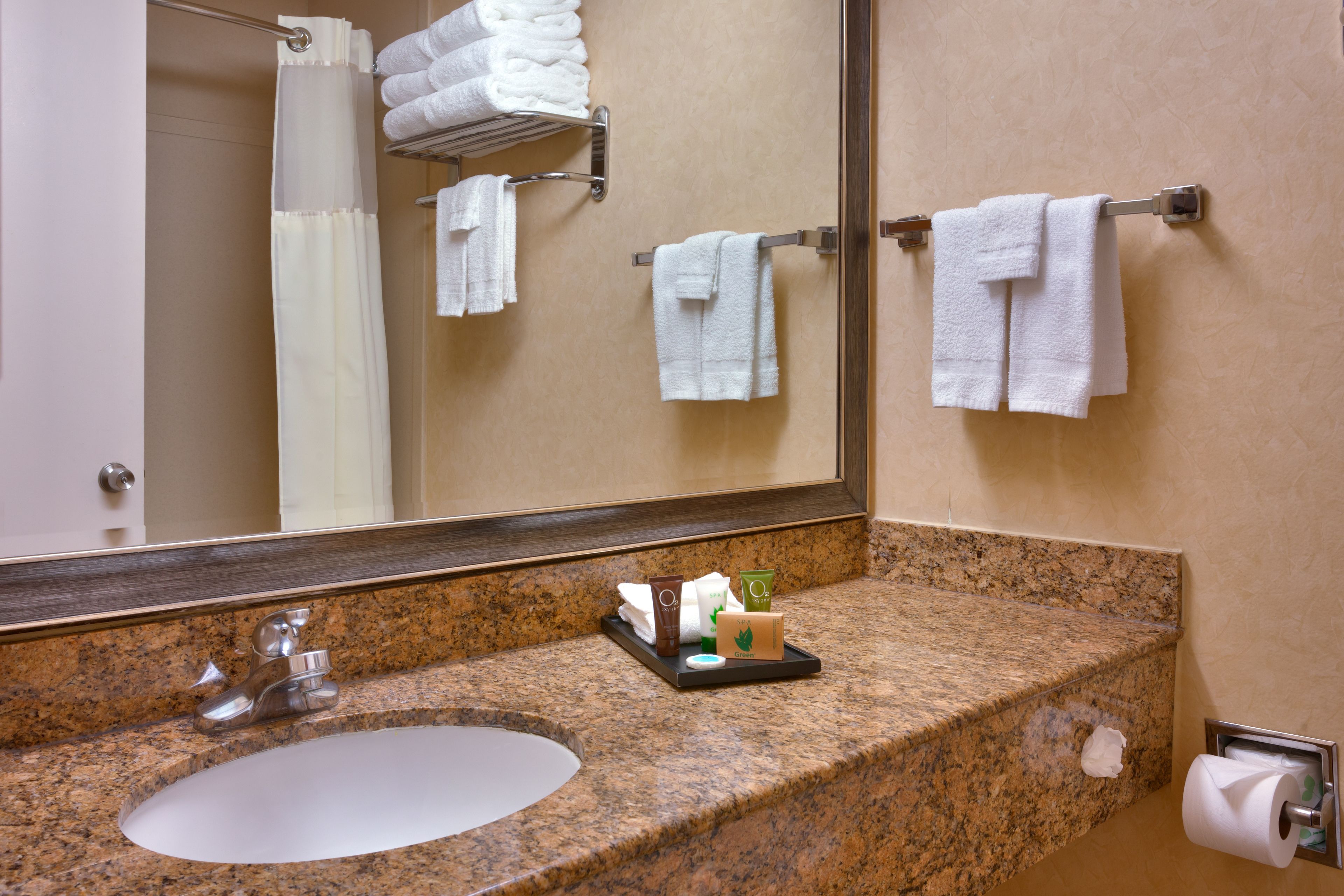 Photo - Cortona Inn & Suites Anaheim Resort