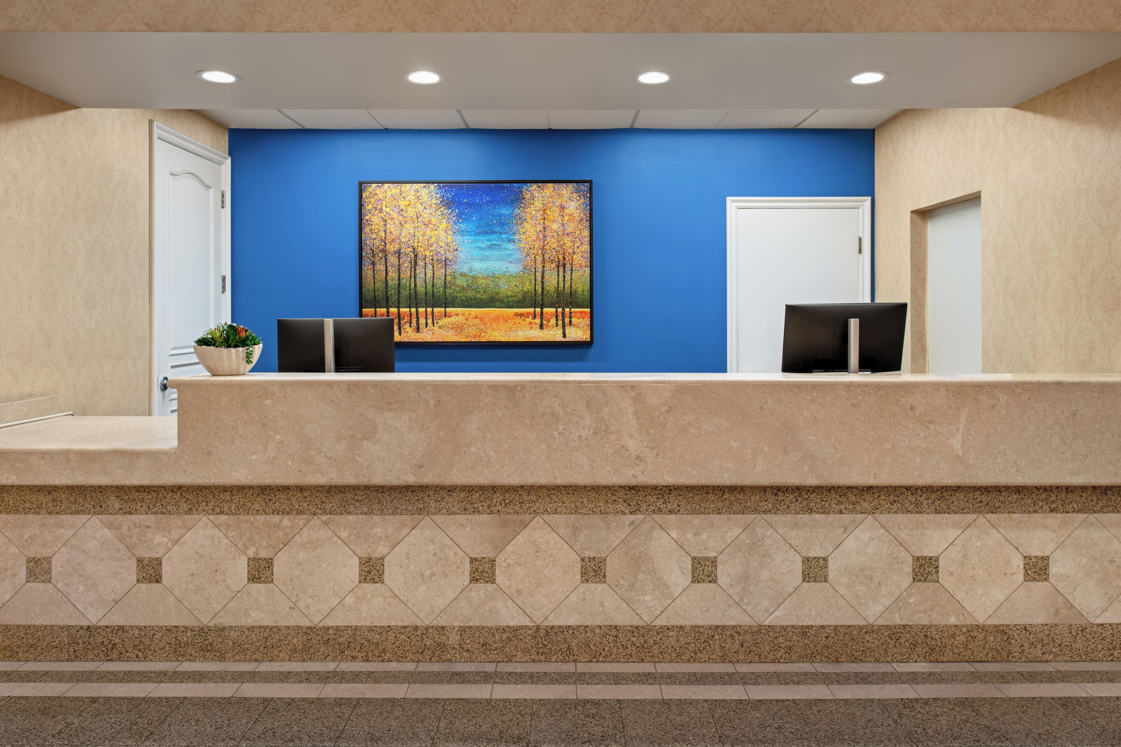 Photo - Cortona Inn & Suites Anaheim Resort