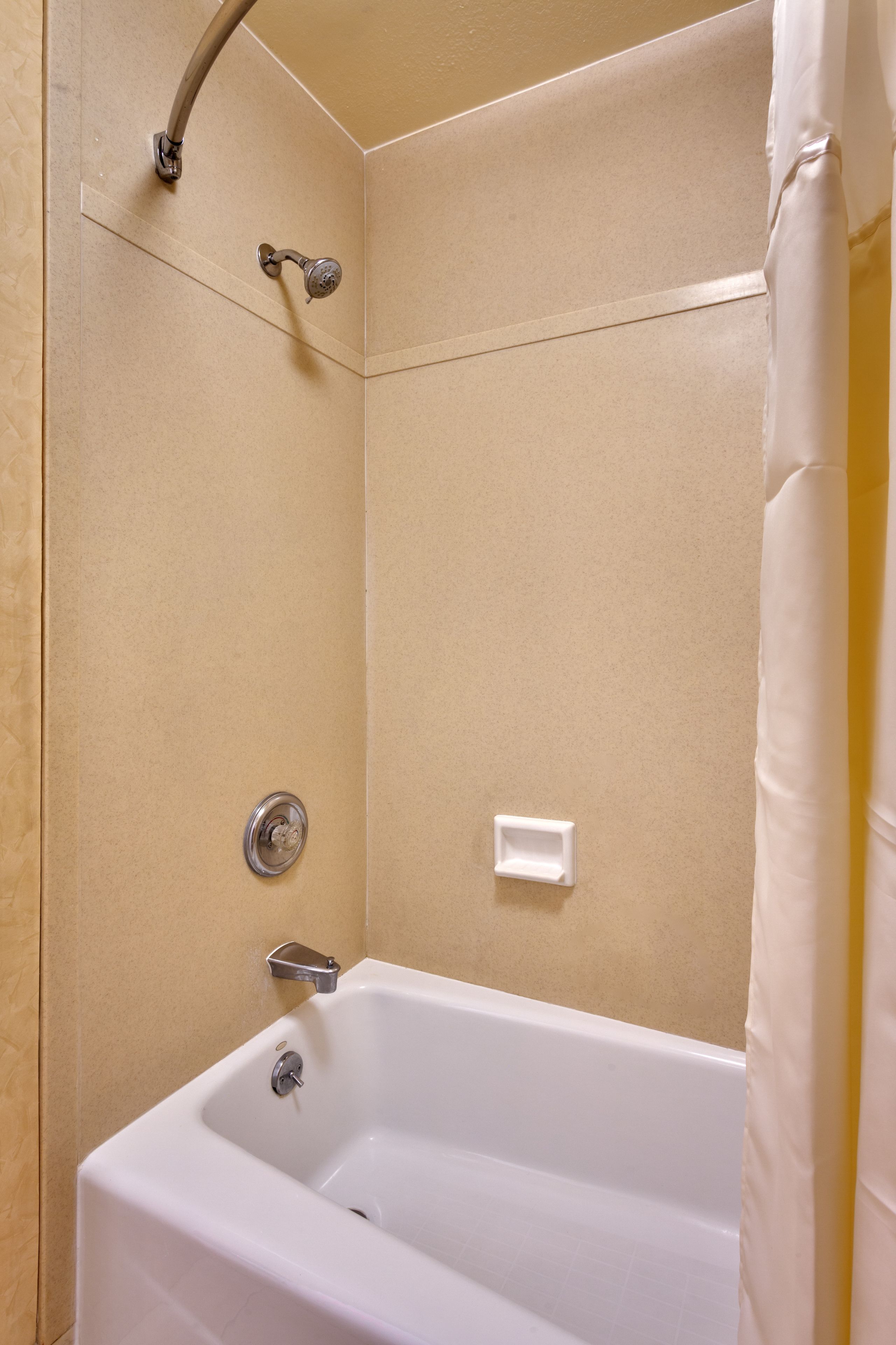 Photo - Cortona Inn & Suites Anaheim Resort