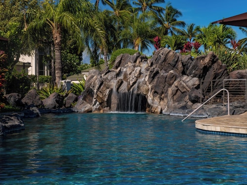 The Islands at Mauna Lani - CoralTree Residence Collection