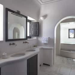 Perivolas Villa | Bathroom | Free toiletries, hair dryer, bathrobes, slippers