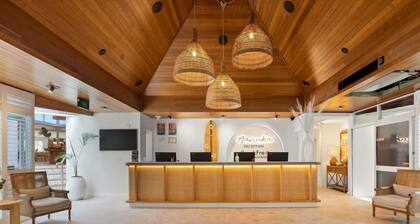 BreakFree Aanuka Beach Resort