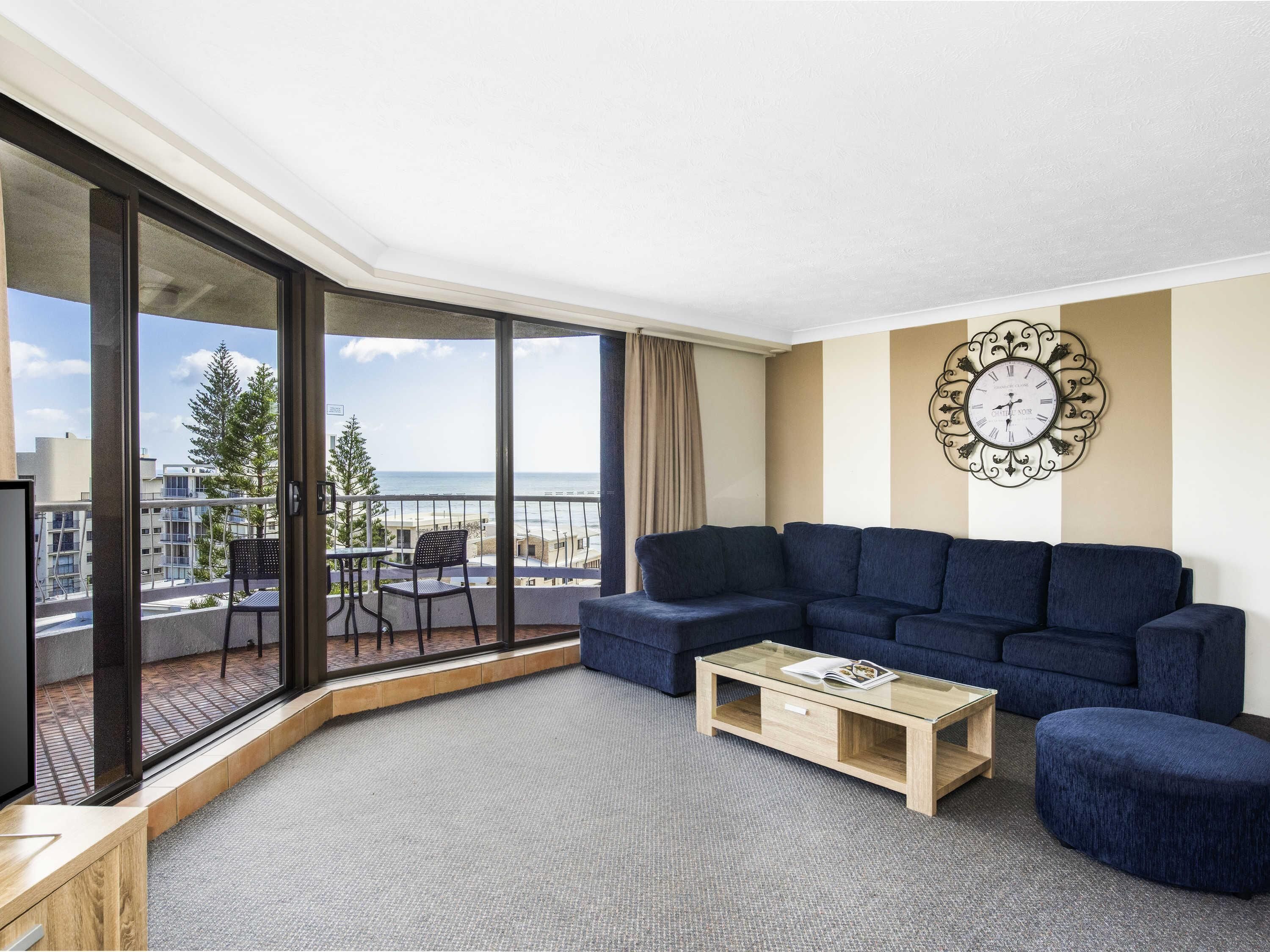 Deluxe Apartment, 2 Bedrooms | Individually decorated, individually furnished, iron/ironing board